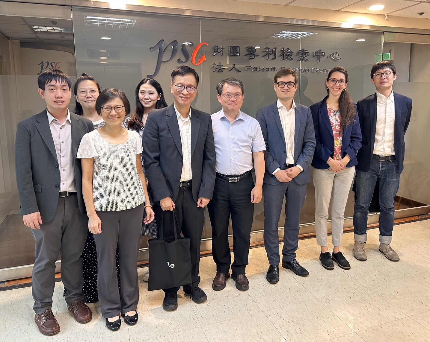 法國工業財產局顧問 Ms. Julie Herve 偕同法國在台協會經濟處處長 Mr. Antoine Aubel 參訪本中心